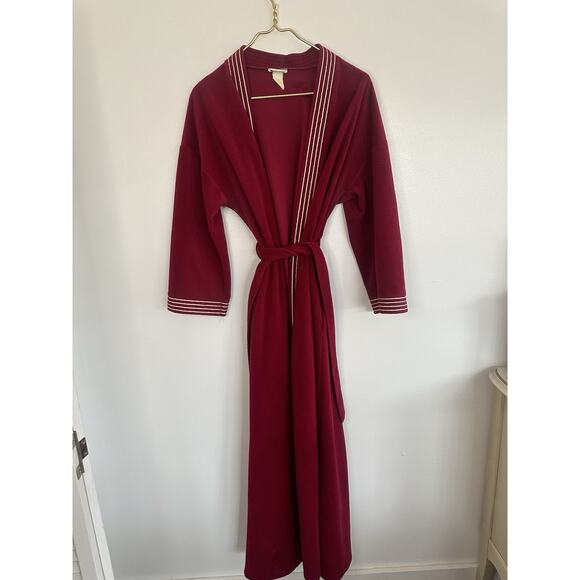 Vintage Charisma Old Hollywood Cranberry Velour Full Robe W/ Tie Cigar Robe Hef - Picture 1 of 6